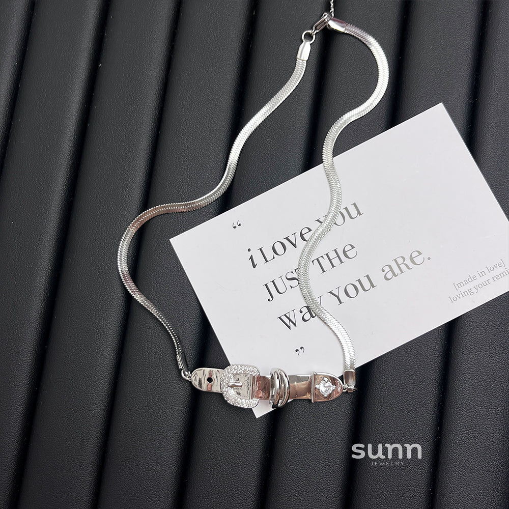 Stellarose Serpent Chain Necklace