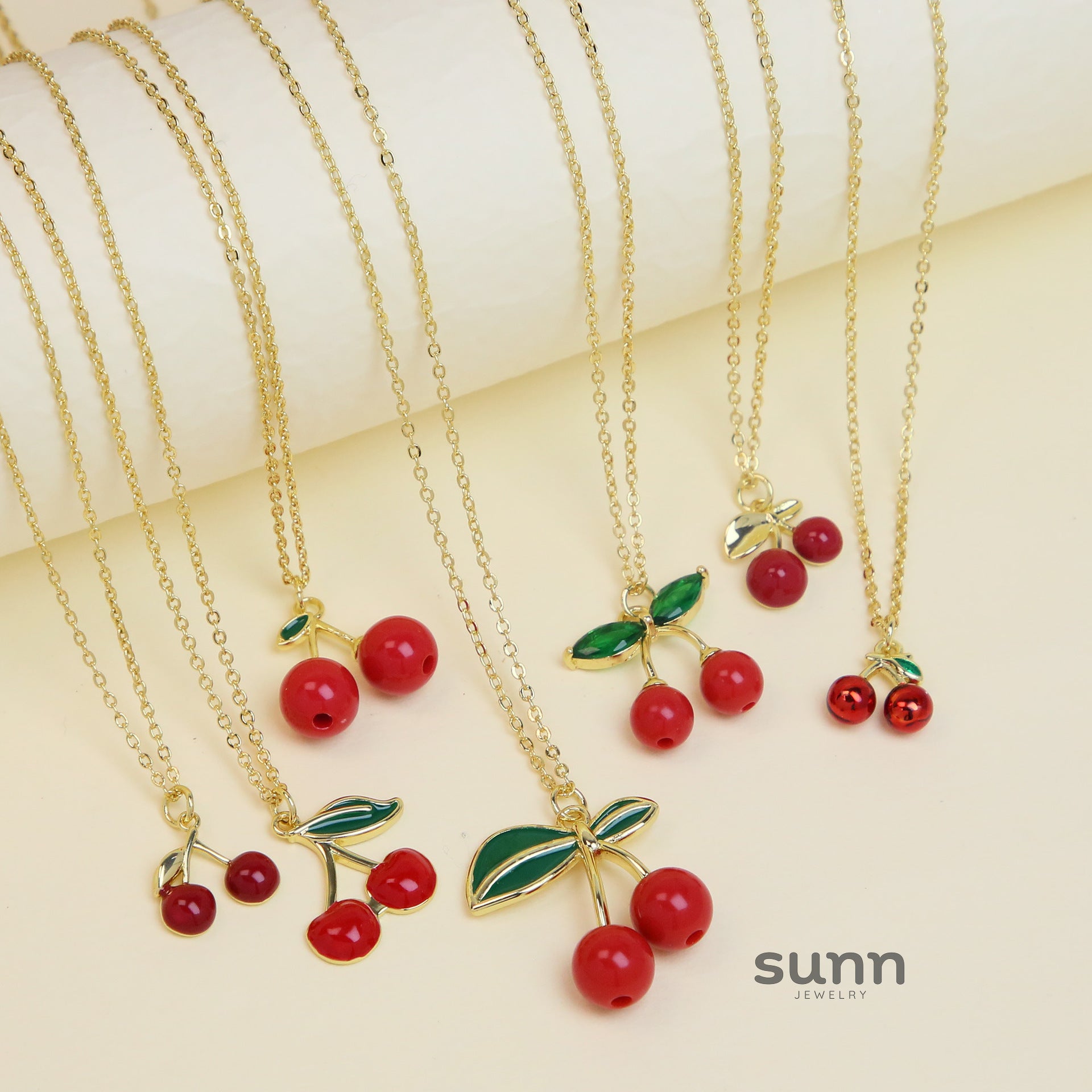 Storm Golden Cherry Necklace [6B4BZDOK]