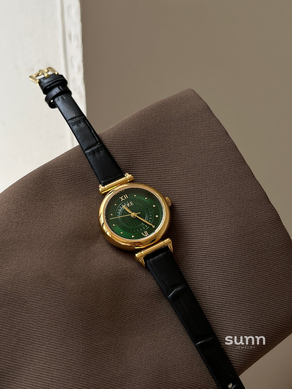 Sullivan Vintage Slim Watch [CHYOGNFX]