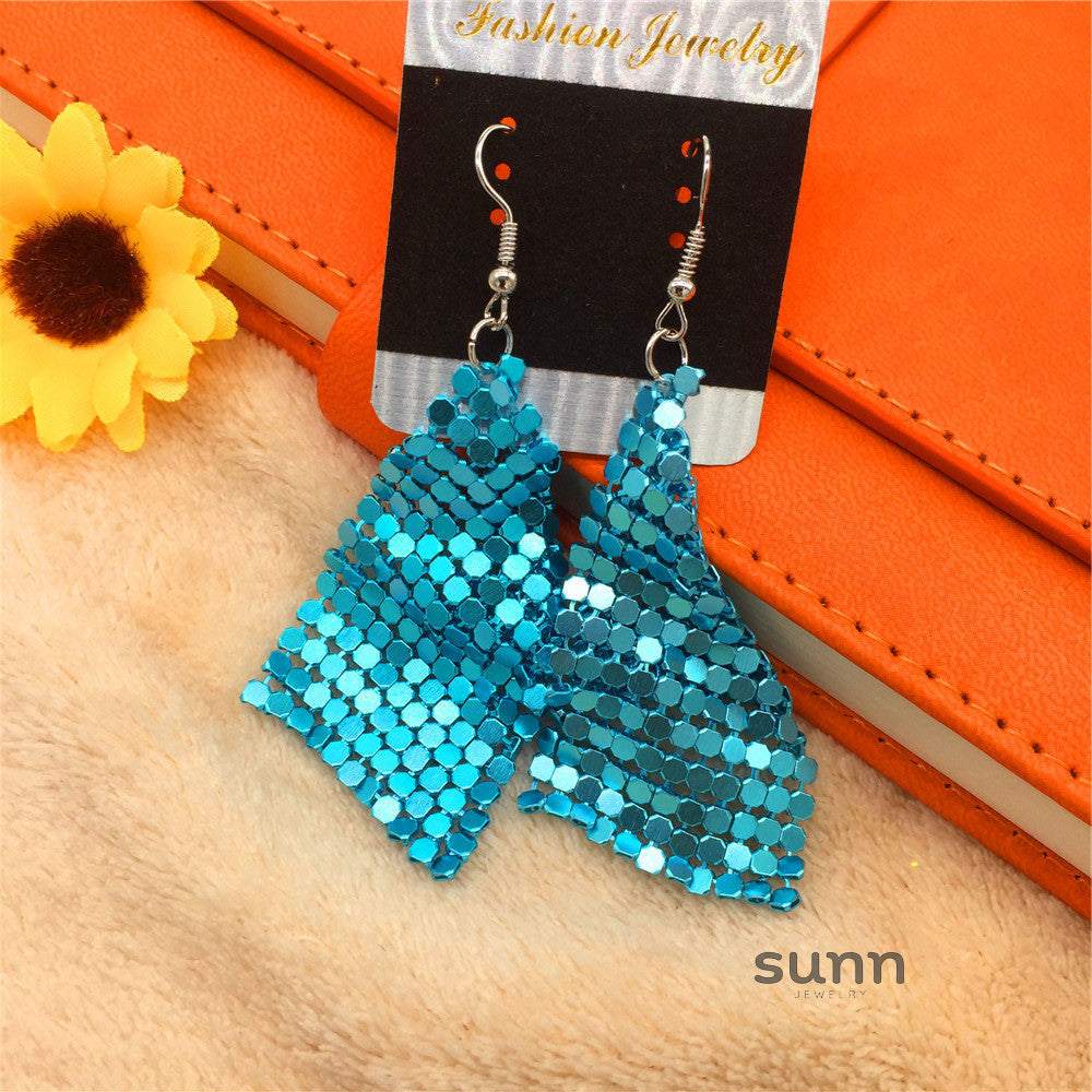 Sumaya Geometric Tassel Earrings [S4NPJXMD]