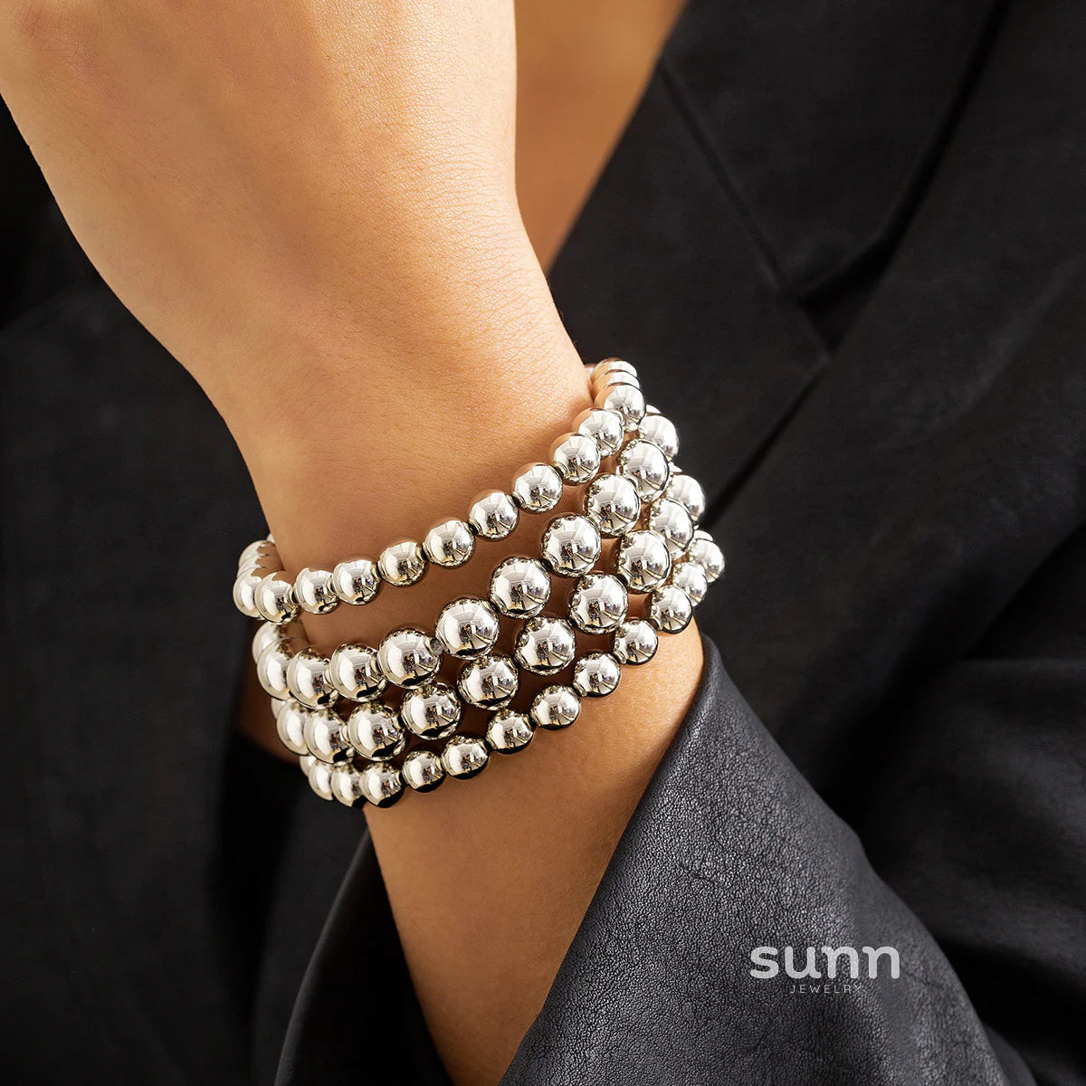 Sumayyah Bold Layered Bracelet Set