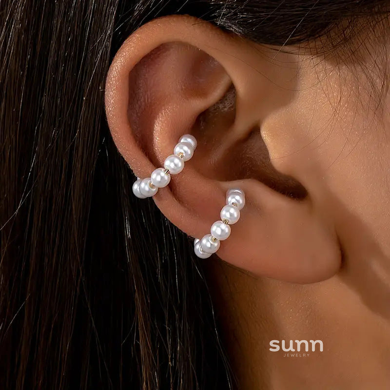 Sunnie Pearl Ear Cuff [Z07FKNBB]