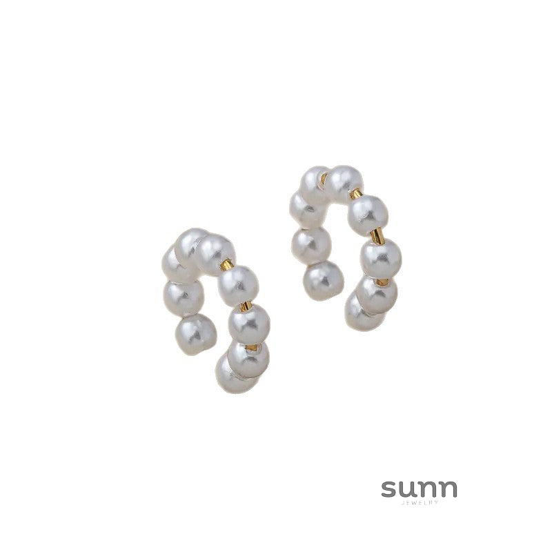 Sunnie Pearl Ear Cuff [DN9XW744]