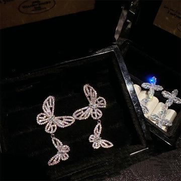 Suri Elegant Butterfly Earrings [SCKW35G5]