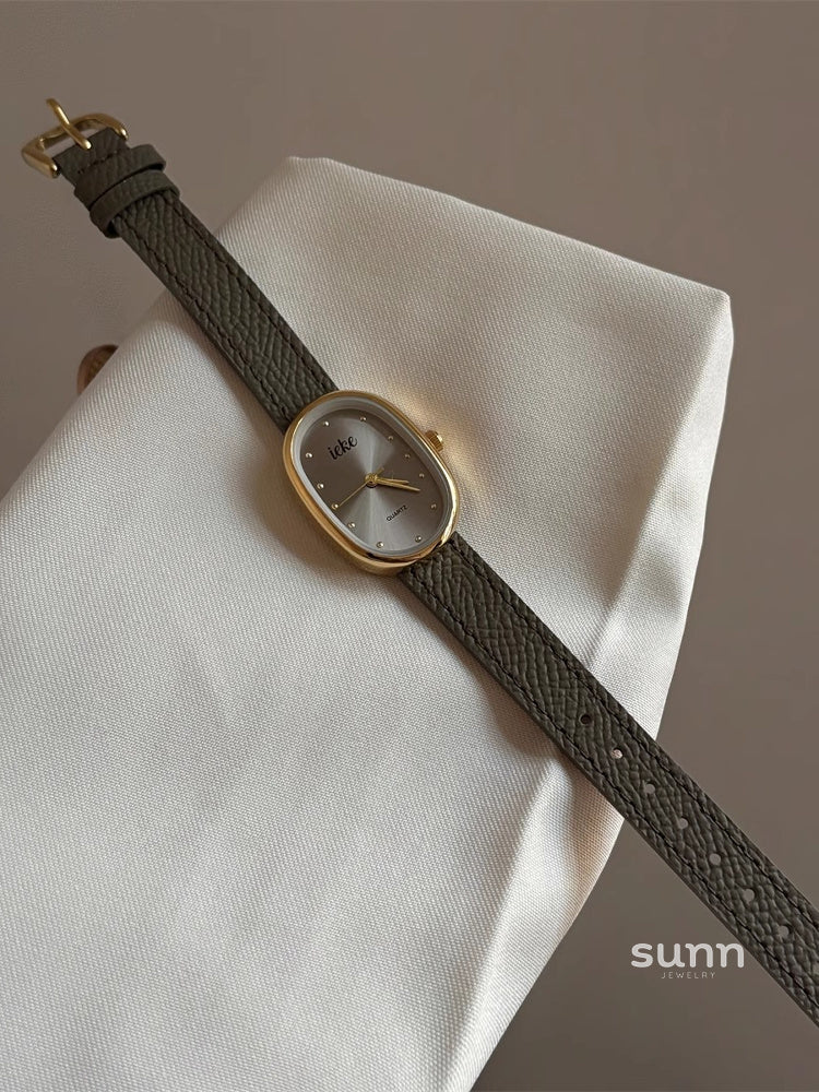 Sury Retro Oval Strap Watch [TTO9O1RQ]