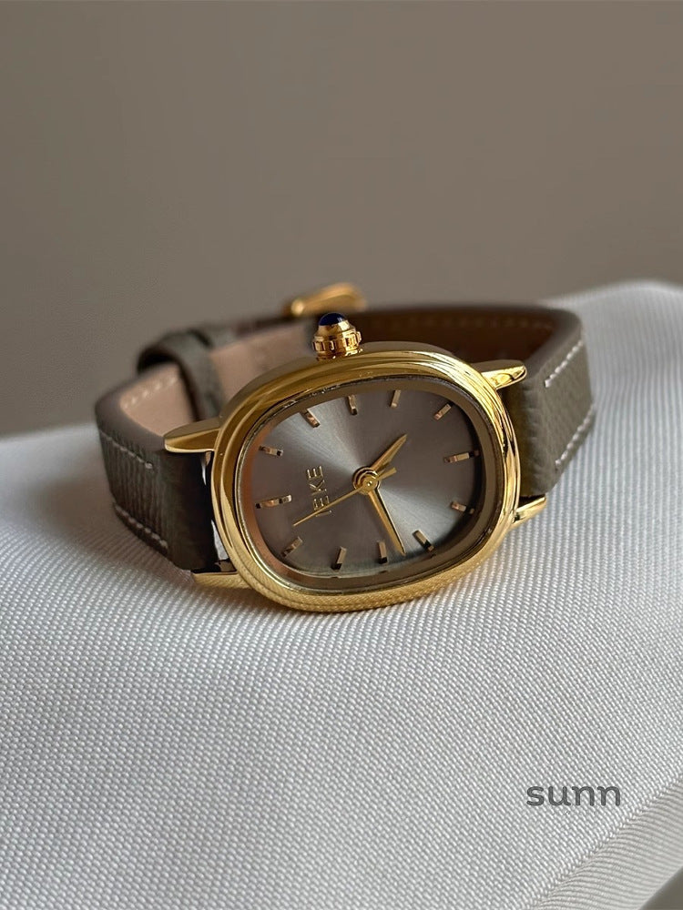 Sury Retro Oval Strap Watch [DRXQEUZD]