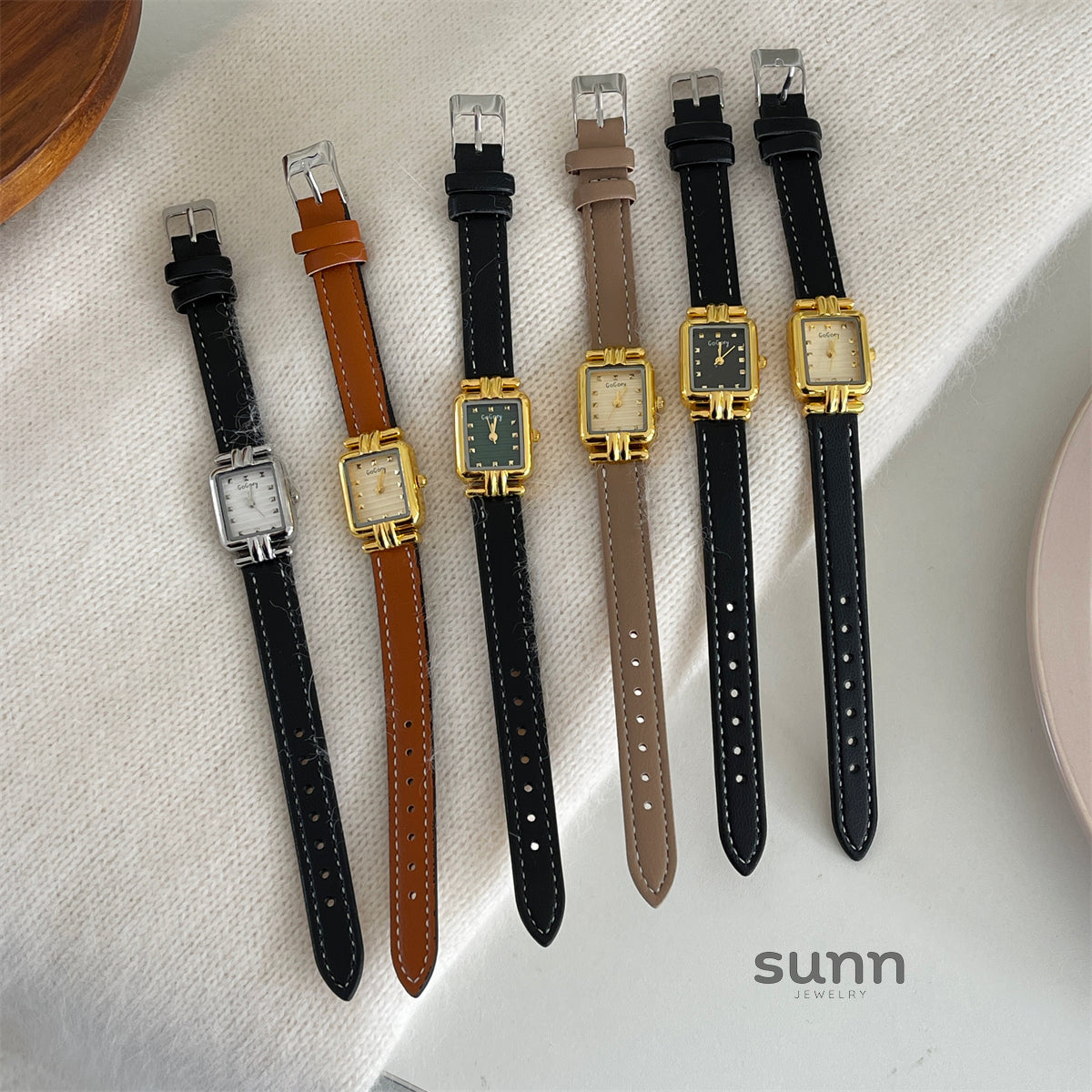 Susanna Vintage Leather Watch [J4QD6X43]