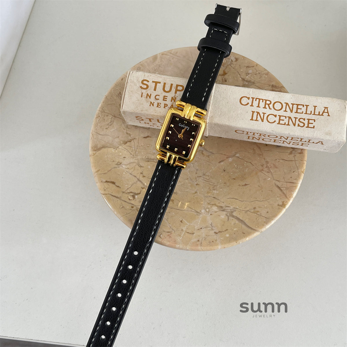 Susanna Vintage Leather Watch [6U46MJQL]