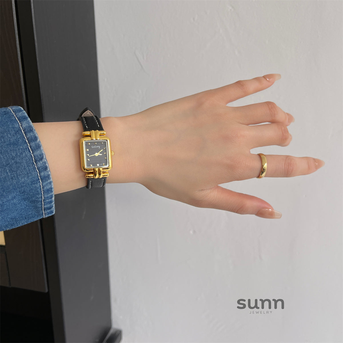 Susanna Vintage Leather Watch [0UK92X65]