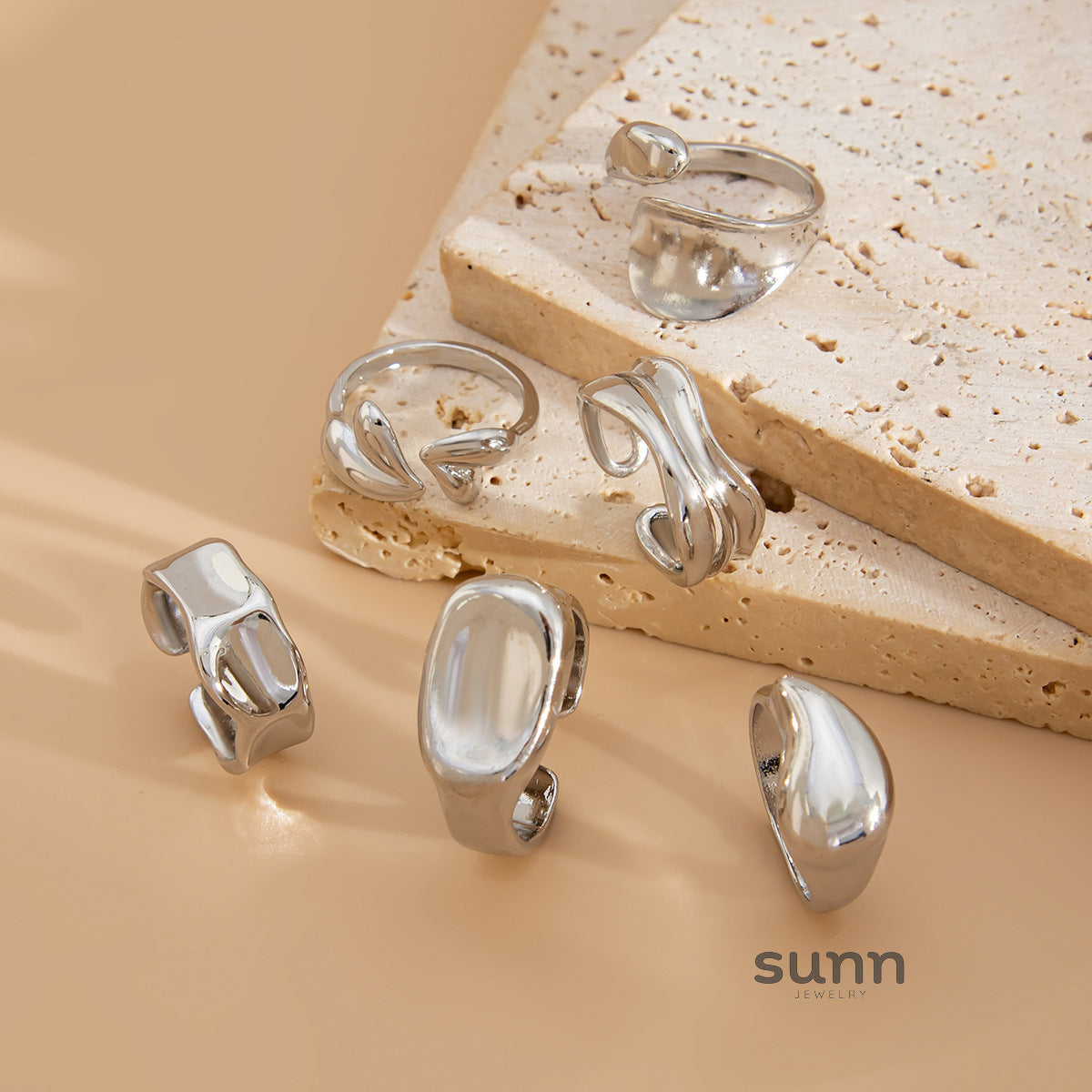 Sutton Sculptural Stacking Rings [0EVBUN87]