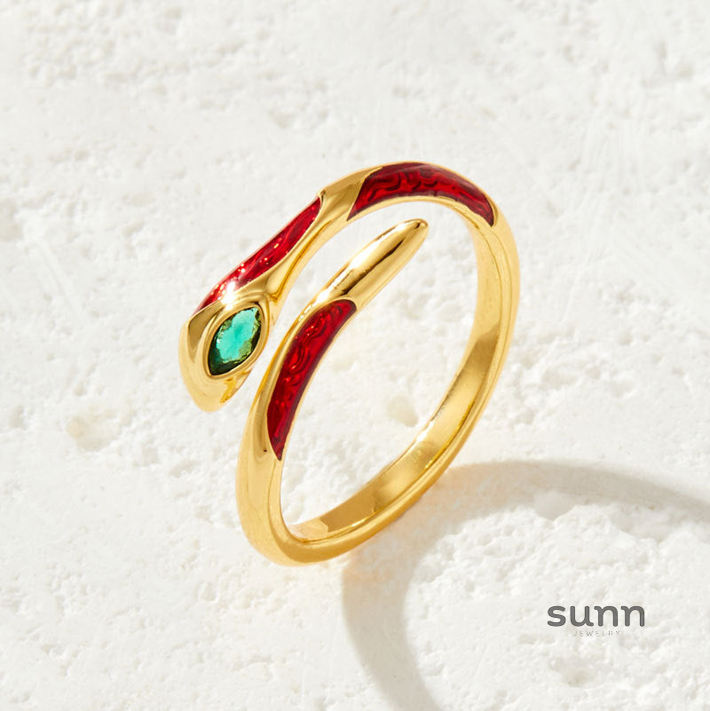 Suzanna Lucky Enamel Serpent Ring [MZHFBB6A]