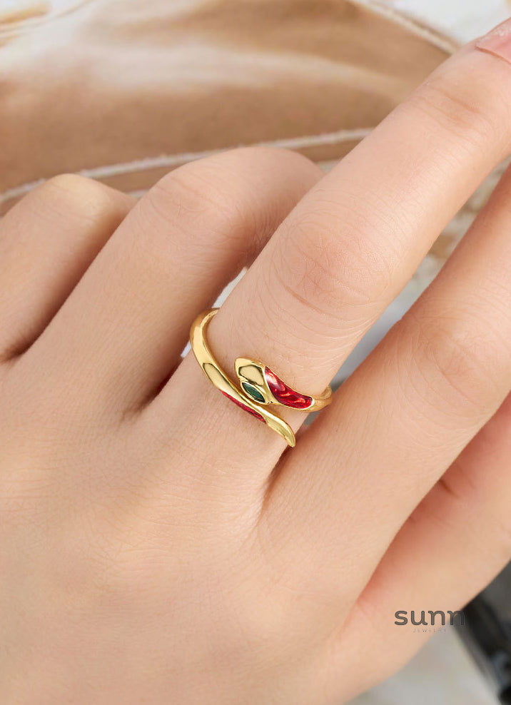 Suzanna Lucky Enamel Serpent Ring [WF9LC4HI]