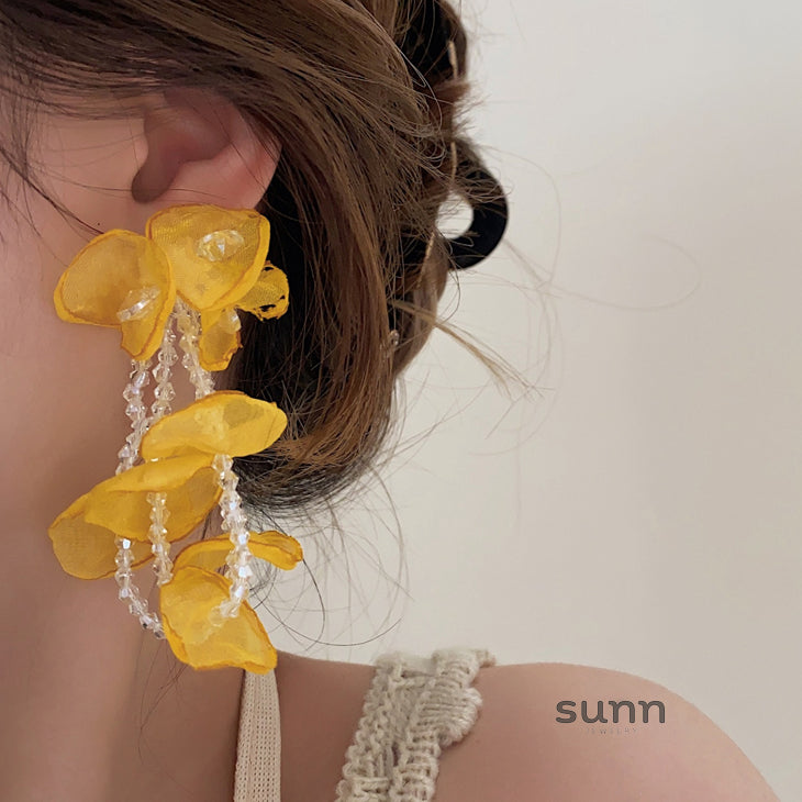 Suzanna Petal Dangle Earrings [PDQTVD4O]
