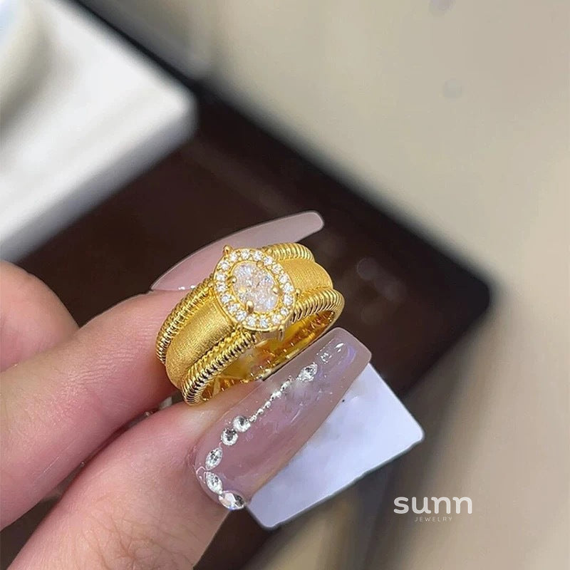 Suzanna Vintage Gemstone Ring [RGQRFF7D]