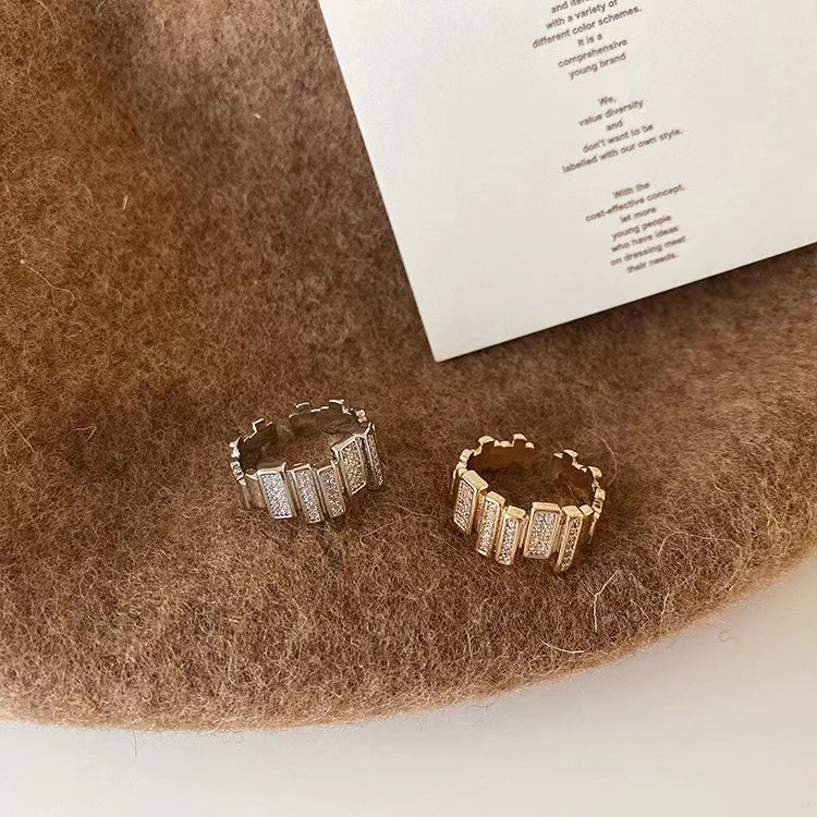Suzie Staggered Zircon Ring