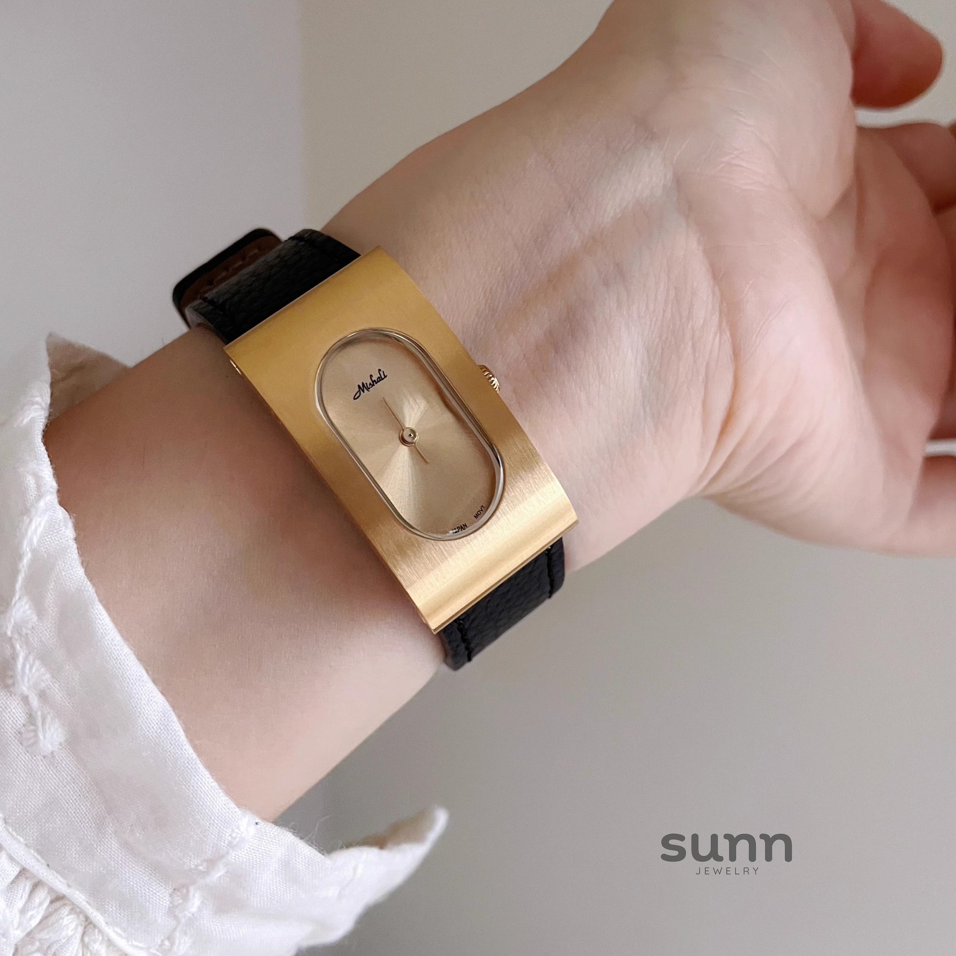 Suzie Vintage Square Watch [4KBT94PJ]