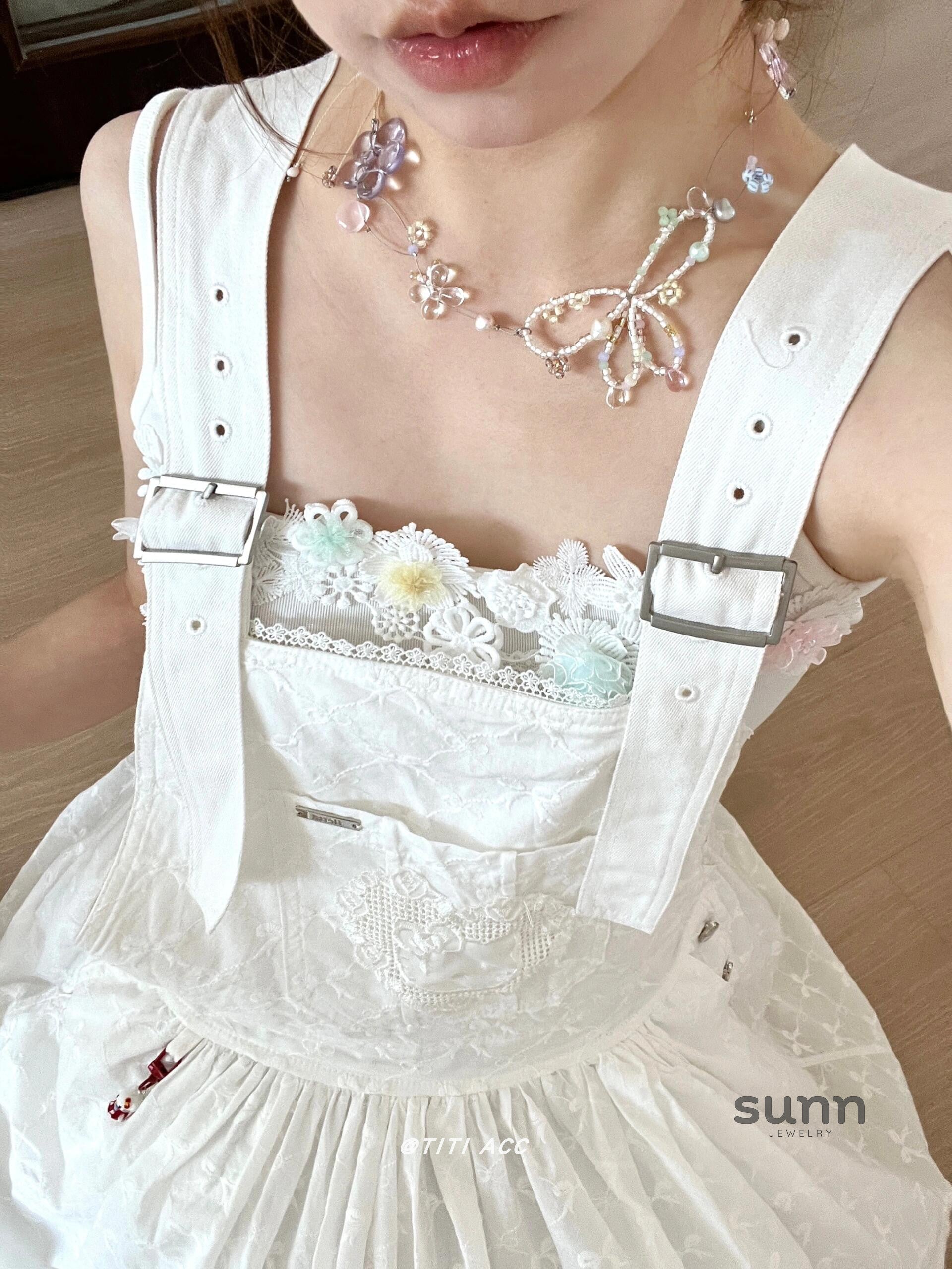 Svea Floral Bead Necklace [VSRYRUTD]