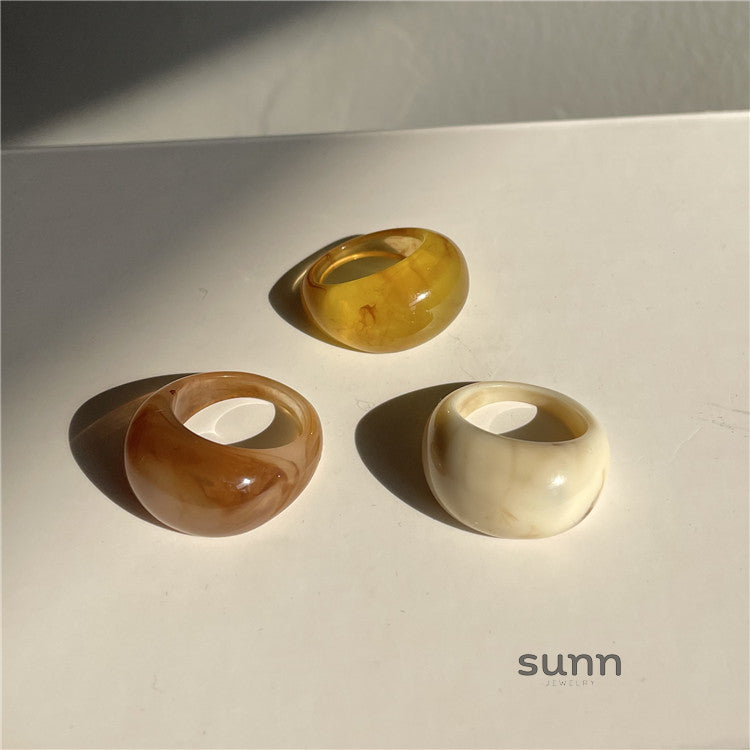 Sydni Acrylic Ring Set [A2HAIMZU]