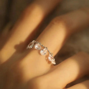 Sylvia Starburst Tassel Ring