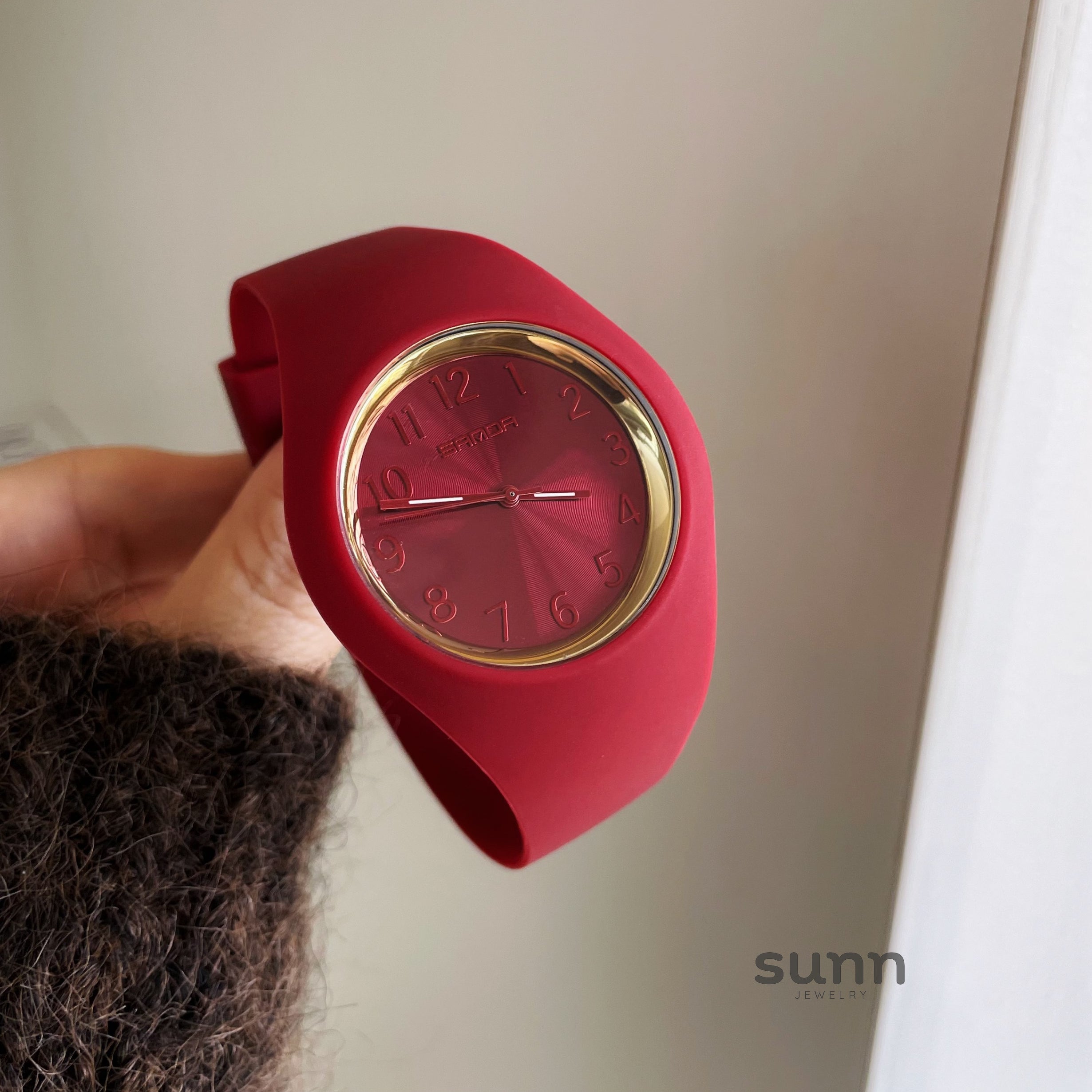 Syriah Vibrant Silicone Watch [5ACBN2I2]