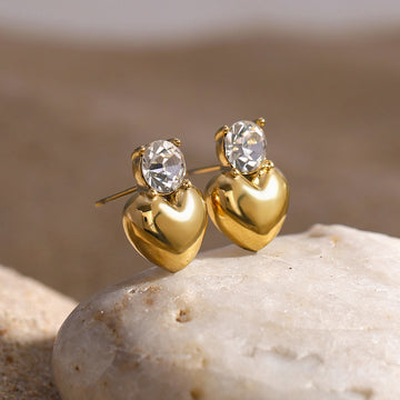 Taegan Diamond Heart Studs [XRV5ITPJ]