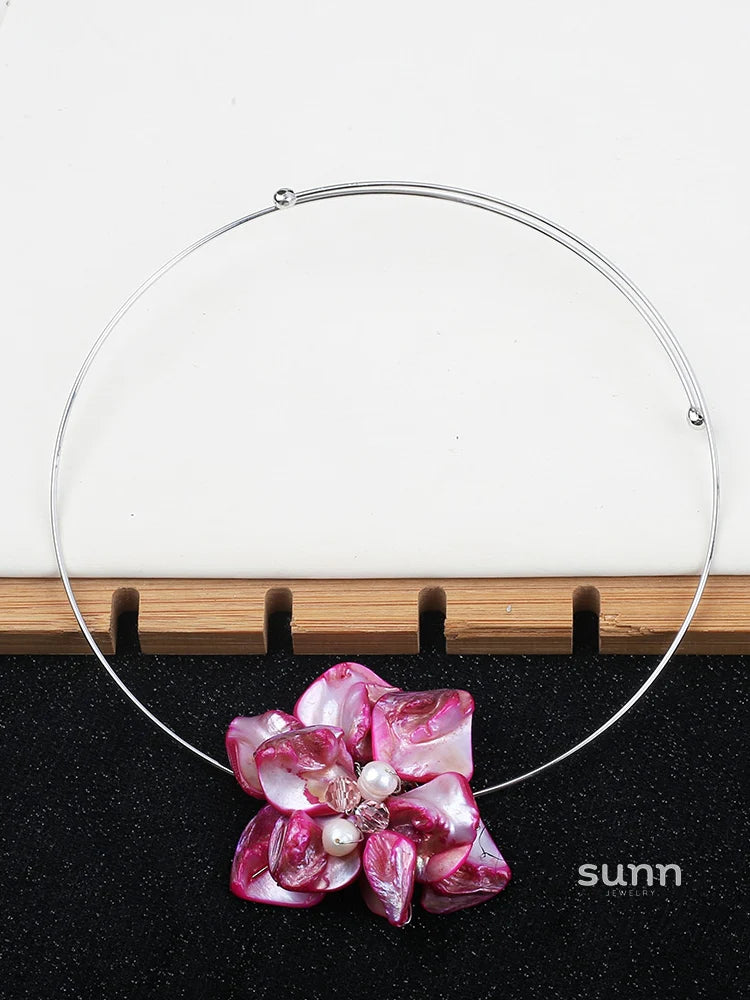 Taelyn Baroque Floral Pearl Choker