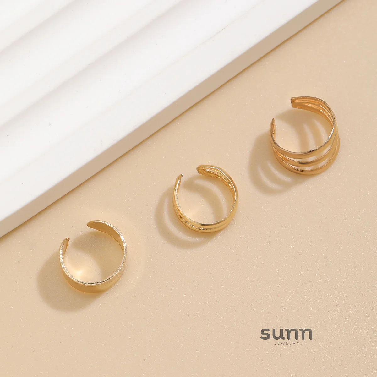 Taelyn Metal Ear Cuff Set