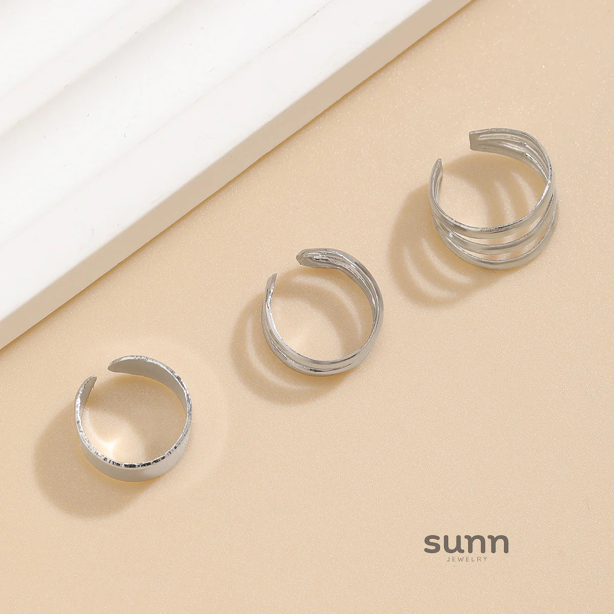 Taelyn Metal Ear Cuff Set