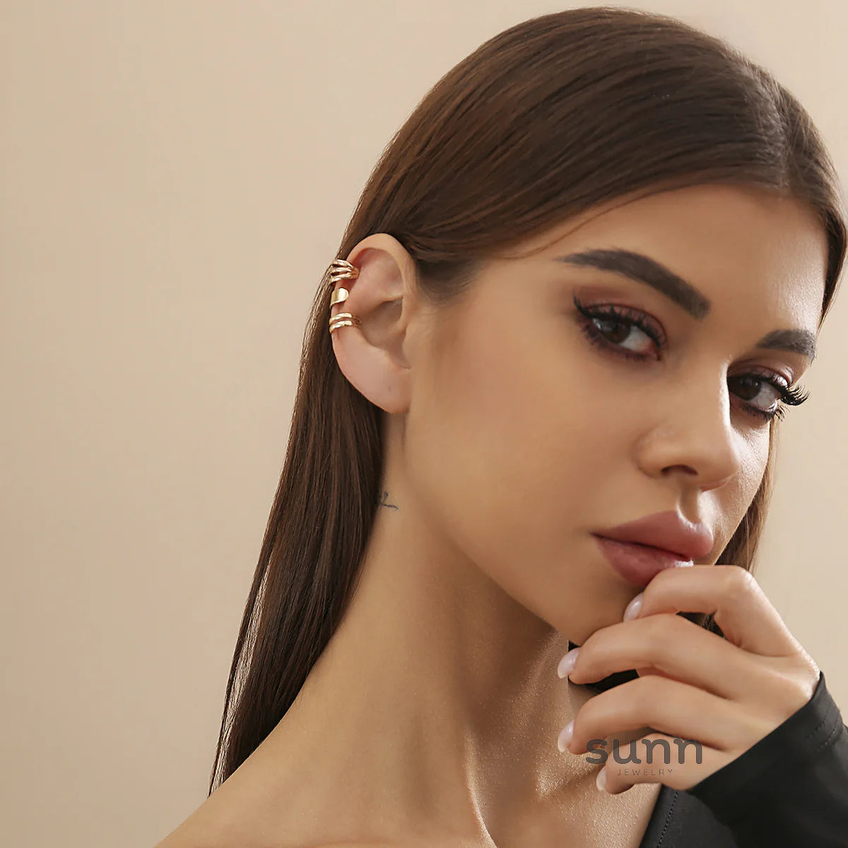 Taelyn Metal Ear Cuff Set