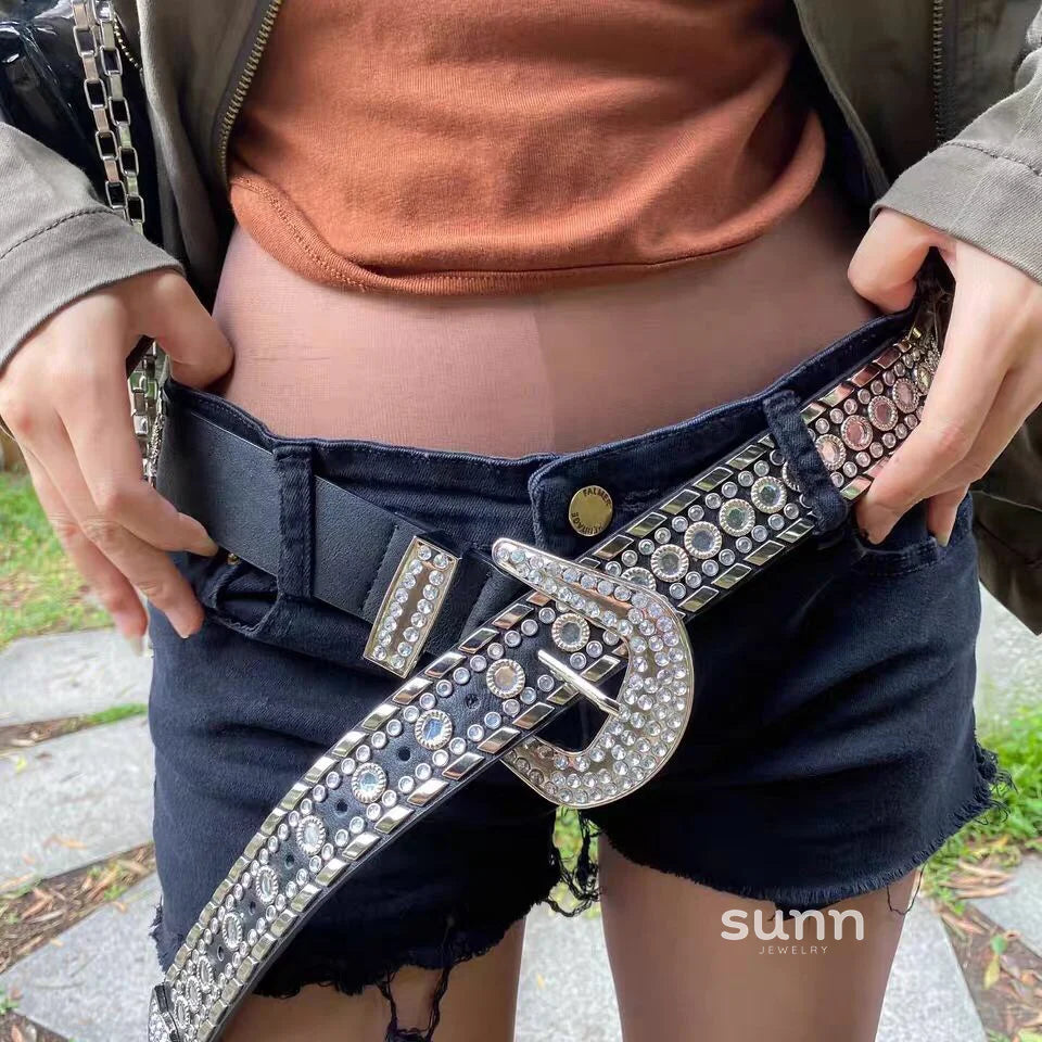 Taelyn Y2K Rhinestone Belt