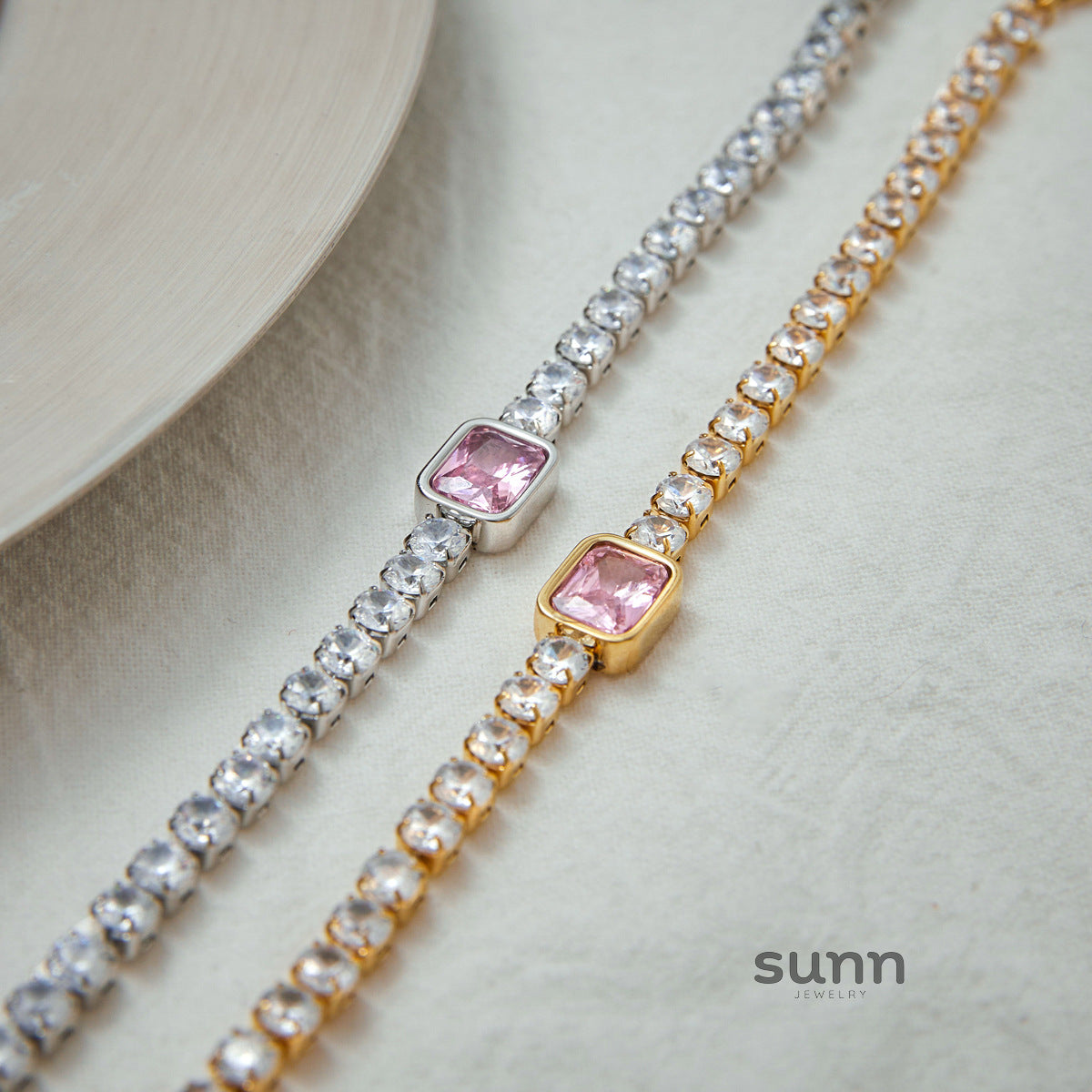 Tahari Layered Zircon Bracelets [4OW3MQEA]