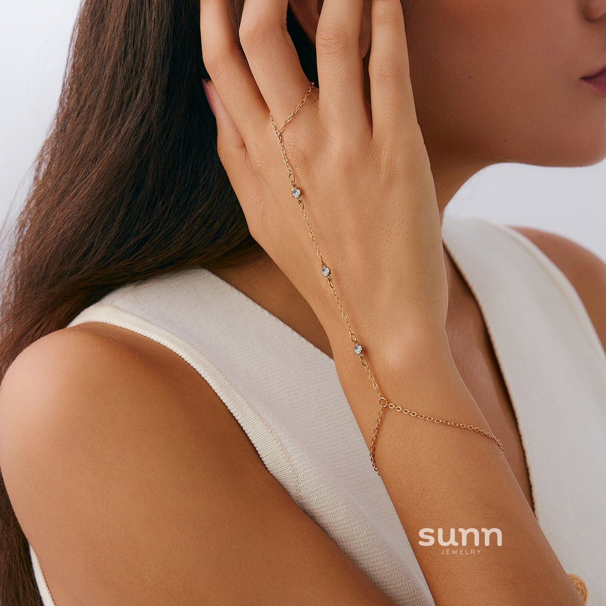Tahiry Layered Rhinestone Hand Chain [NW9BEB42]