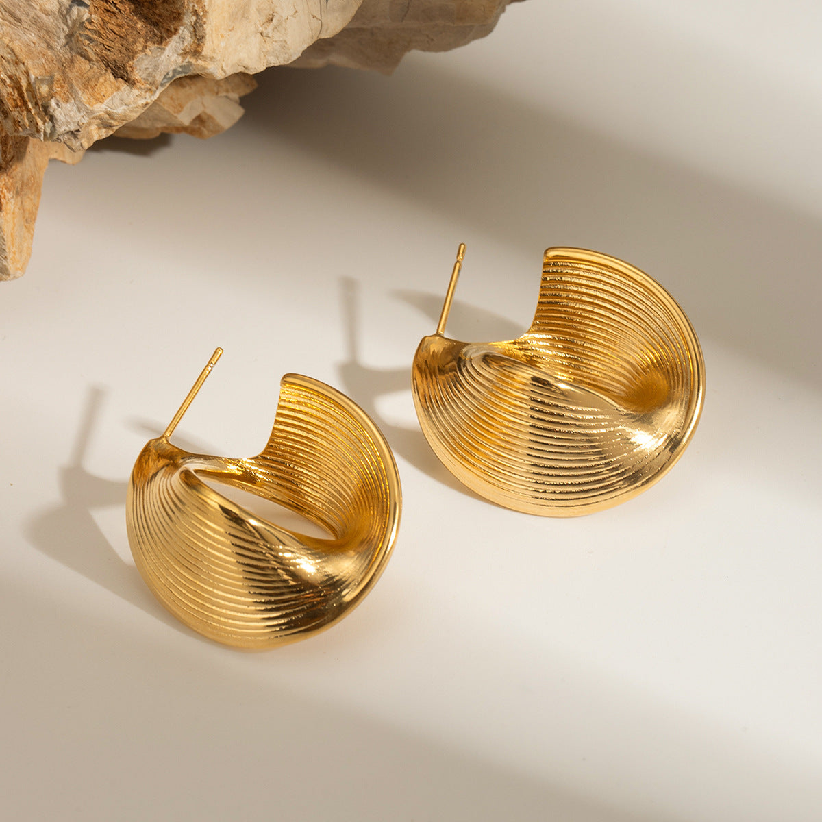 Taj Stainless Steel Cross Earrings [QVSLUVKB]