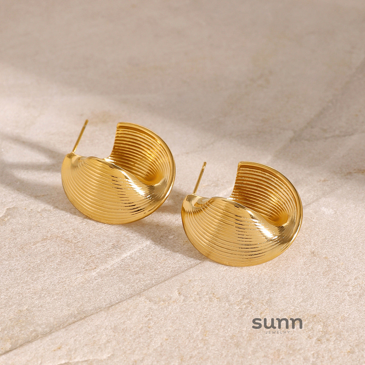 Taj Stainless Steel Cross Earrings [ZF22ZTX7]