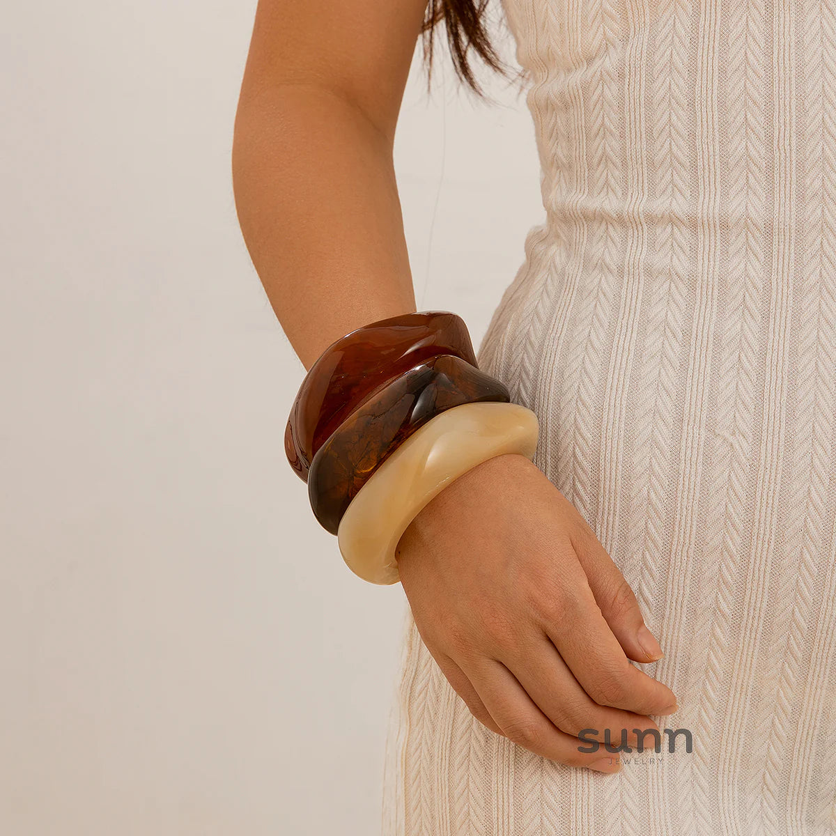 Takiyah Irregular Acrylic Bracelet