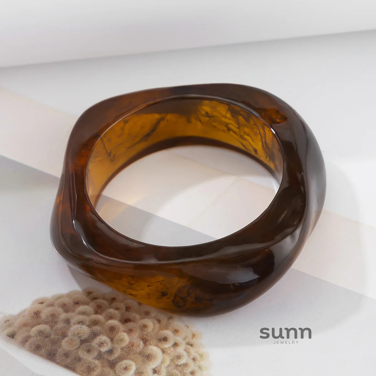 Takiyah Irregular Acrylic Bracelet