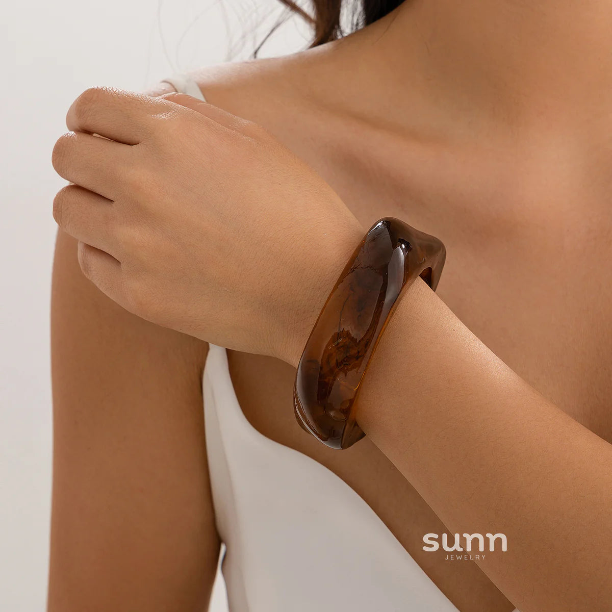 Takiyah Irregular Acrylic Bracelet