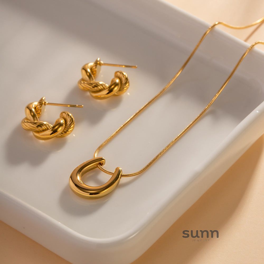 Tallulah Layered Asymmetric Necklace [TD39CXK1]