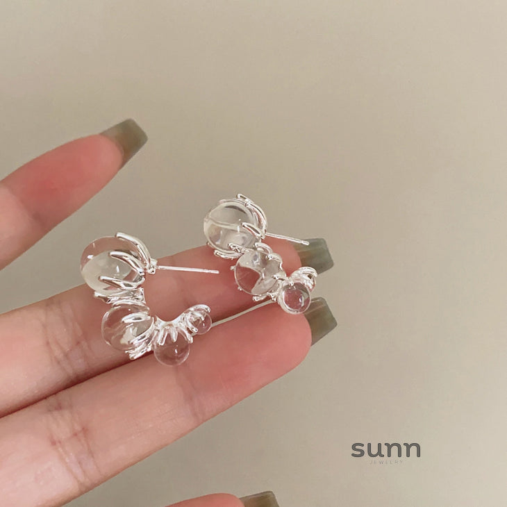 Talulah Gradient Glass Hoops [BOZ1ZJRA]
