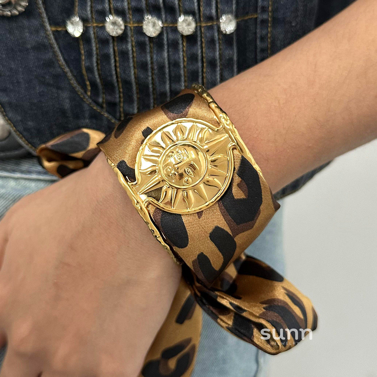 Tamiyah Sculptural Cuff Bracelet [AOU43MC7]
