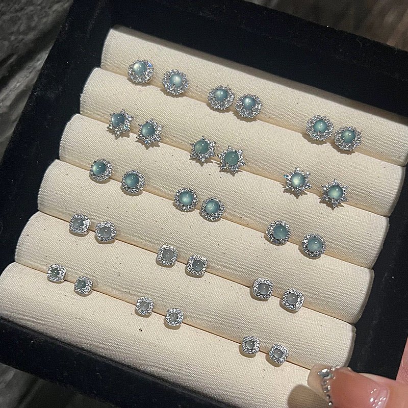 Tamya Zircon Starburst Stud Earrings
