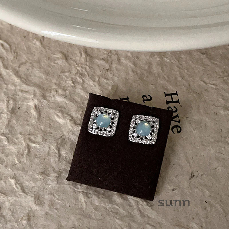Tamya Zircon Starburst Stud Earrings