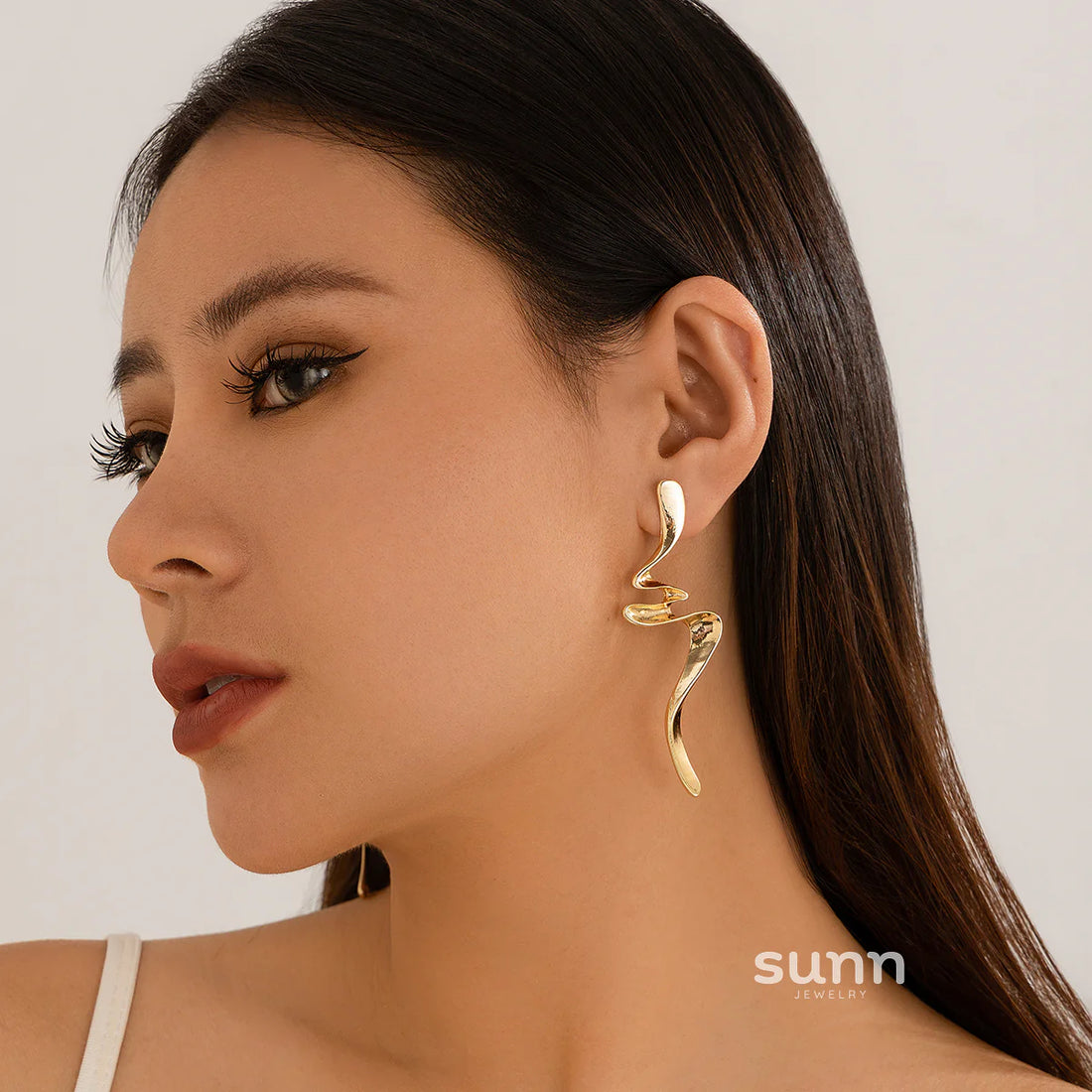 Tanaya Irregular Stud Earrings