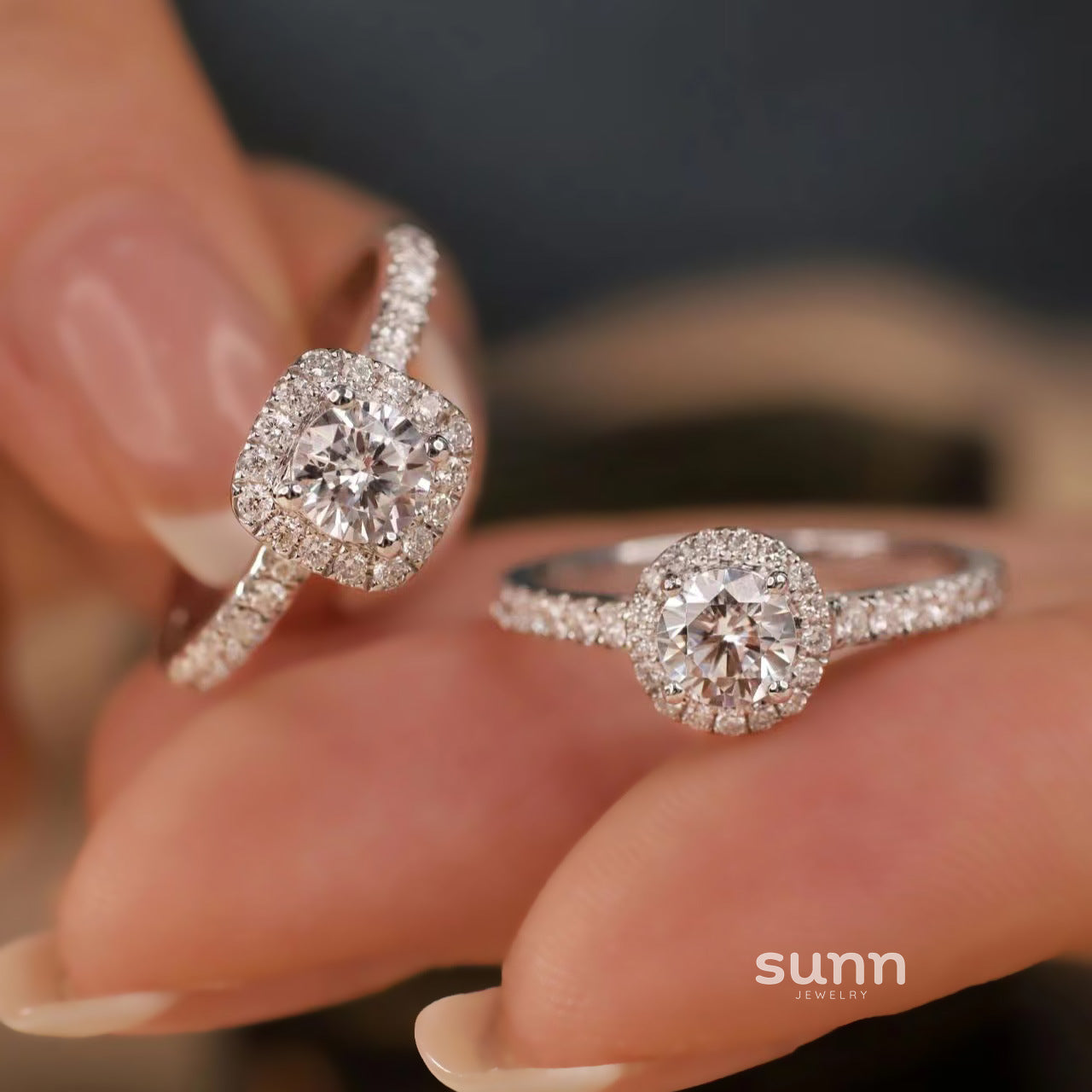 Tanaya Zircon Halo Ring [4FMBK0XL]