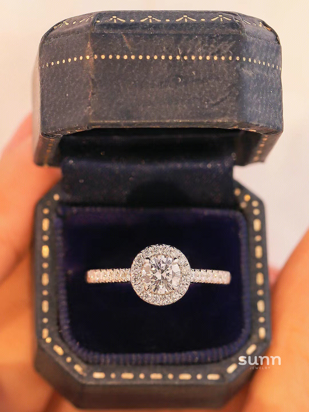 Tanaya Zircon Halo Ring [DOTRN2DC]