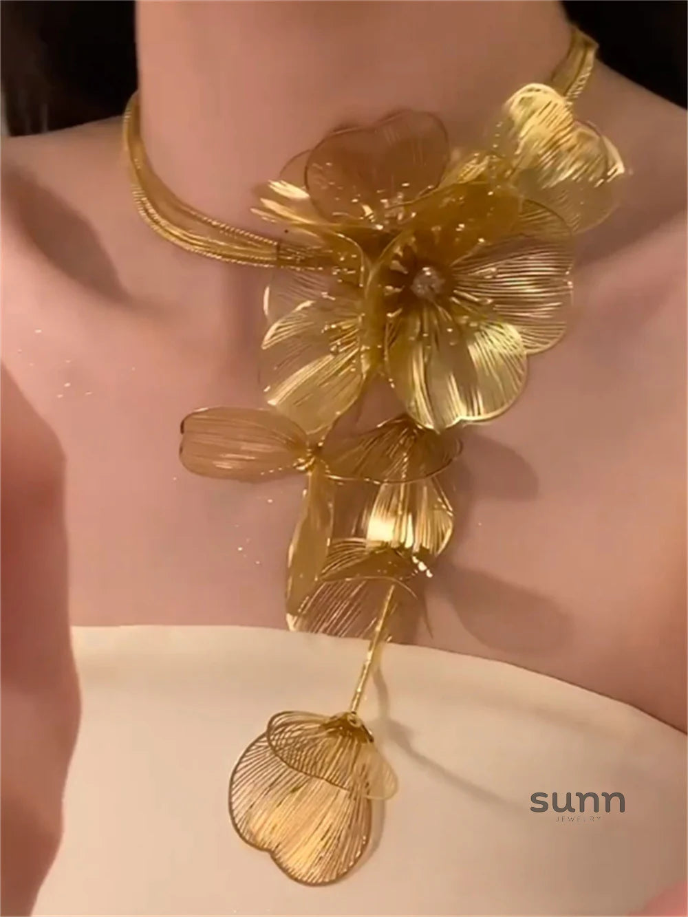 Tanisha Floral Tassel Jewelry