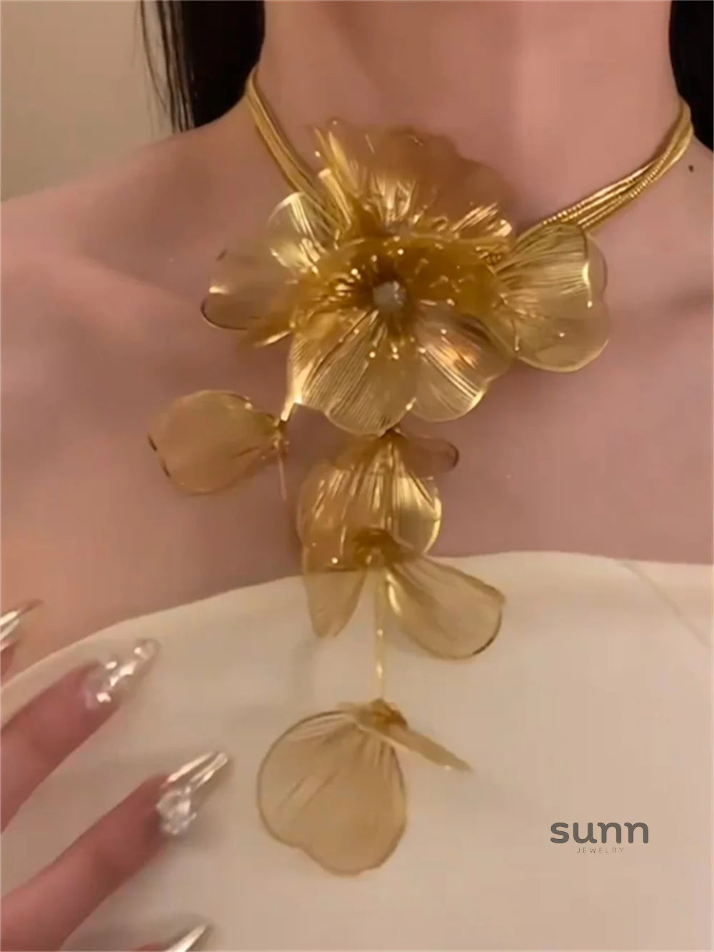 Tanisha Floral Tassel Jewelry