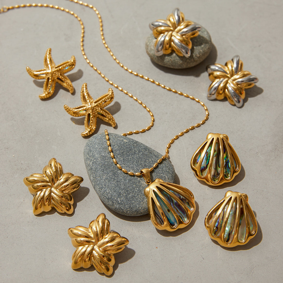 Tanishka Abalone Shell Jewelry Set [Q7C5U6KU]