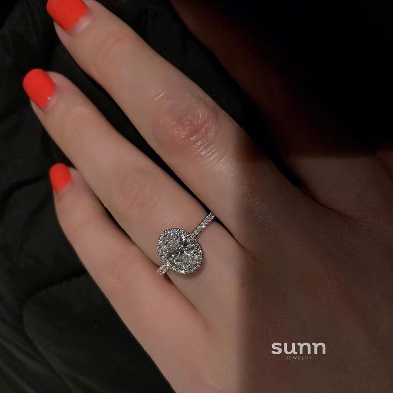 Tariyah Moissanite Oval Open Ring [5ELVPBD3]