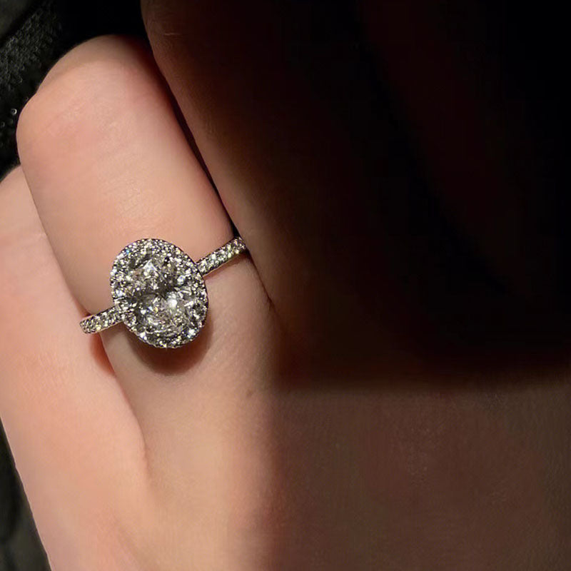 Tariyah Moissanite Oval Open Ring [5ELVPBD3]